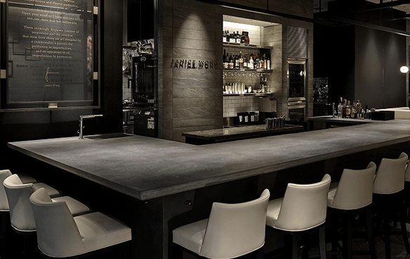 We management to the luxury patisserie brand "pâtisserie Sadaharu AOKI paris" and dessert and bar restaurant "JANICE WONG" in Japan.